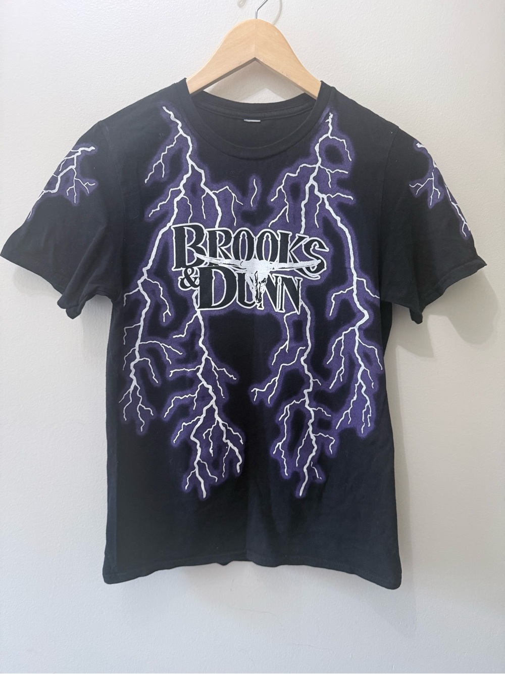 Brooks & Dunn Electric Rodeo AOP Purple Lightening T Shirt Youth S / Women’s XS